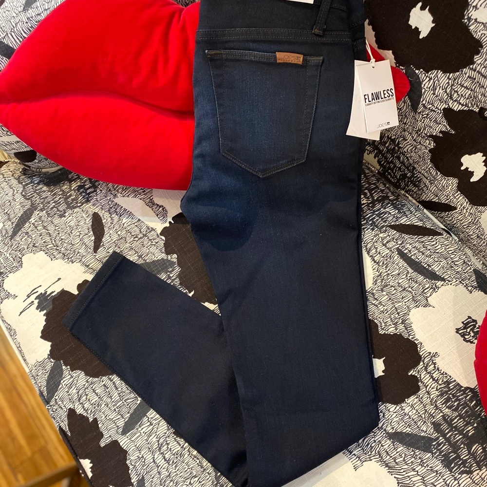 Brand new with tags Joe’s THE ICON ANKLE SKINNY